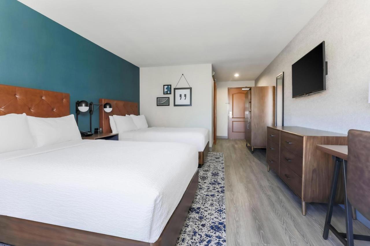 Four Points By Sheraton, Ontario-Ранчо-Кукамонга Экстерьер фото